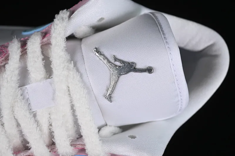 All categories Air Jordan Jordan series basketball shoes Air Jordan 1 Low G version pure original Air Jordan 1 Low SE AJ1 Joe 1 paw print low-top cultural casual sneakers HM3706-141